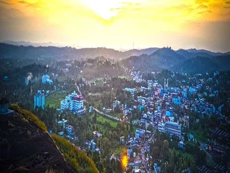 രാജ്യത്തെ ഏറ്റവും മികച്ച ലോക്‌സഭാമണ്ഡലം പത്തനംതിട്ട. നിലവാരം വികസിത രാജ്യങ്ങൾക്കു തുല്യം. കൊല്ലവും തിരുവനന്തപുരവും തൊട്ടു പിന്നാലെ