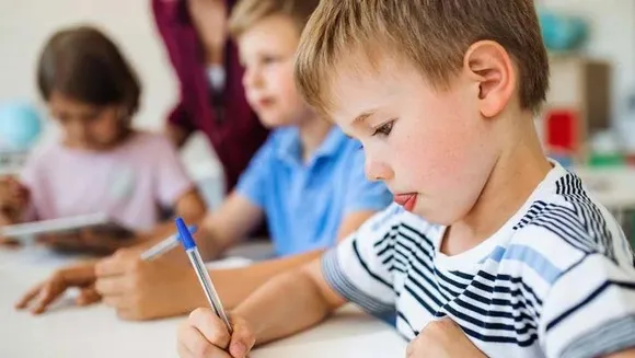 കുട്ടികളെ ലേബല്‍ ഒട്ടിച്ച് നശിപ്പിക്കരുത്