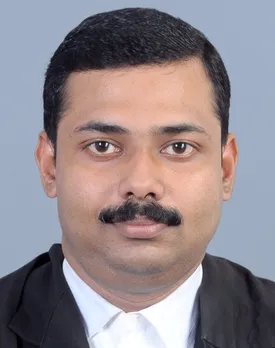 പ്രണയം പകയായി മാറുന്നതിന് പിന്നിൽ !   അഡ്വ. മനു ജെ വരാപ്പള്ളി