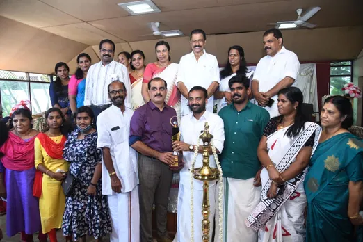 മഹാത്മാഗാന്ധി ദേശീയ ഗ്രാമീണ തൊഴിലുറപ്പ് പദ്ധതിയിൽ 2021-22 സാമ്പത്തിക വർഷത്തിൽ മികച്ച പ്രകടനം കാഴ്ച വച്ചതിന് ഉഴവൂർ ബ്ലോക്കിന് രണ്ടാം സ്ഥാനം