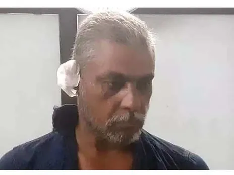 മദ്യപിച്ച് വഴക്ക് പതിവ്, കുടുംബ സ്വത്ത് എഴുതി നൽകിയില്ല; പത്തനംതിട്ടയിൽ  പിതാവിന്റെ കൈ തല്ലിയൊടിച്ച മകൻ അറസ്റ്റിൽ
