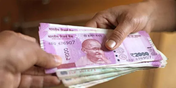 സര്‍ക്കാര്‍ ജീവനക്കാര്‍ക്ക് ഓണം ബോണസ് 4,000 രൂപ; ബോണസിന് അര്‍ഹതയില്ലാത്തവര്‍ക്ക് പ്രത്യേക ഉത്സവബത്ത