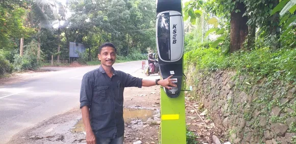 പാലായിലും രാമപുരത്തും ഇലക്ട്രിക് വാഹനങ്ങളിൽ വൈദ്യുതി നിറയ്ക്കാൻ തൂണുകളിൽ ബൂത്ത് സംവിധാനം