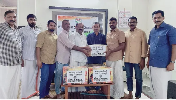 ജിദ്ദ-വണ്ടൂർ ഒഐസിസി: പെരുന്നാൾ സ്നേഹ സമ്മാനം വിതരണം ചെയ്തു