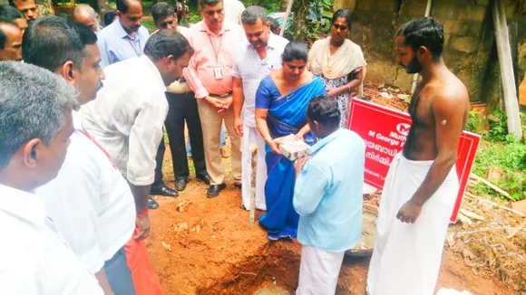 മുത്തൂറ്റ്‌ ഭവനപദ്ധതി ശിലാസ്ഥാപനം