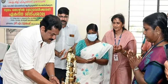 സ്വയം തൊഴില്‍ സാധ്യതകള്‍ പ്രയോജനപ്പെടുത്തണം: എം. മുകേഷ് എം.എല്‍.എ