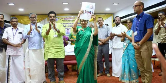 സ്വന്തം സ്ഥലം ദാനമായി നല്‍കി നന്മ കാണിച്ച അമ്മ മനസ്സ്... കോതകുറുശ്ശി കുണ്ടുകണ്ടത്തിൽ പ്രഭാവതി അമ്മ ദയട്രസ്റ്റിന്റെ ഭവന നിർമാണ പദ്ധതിയിലേക്ക് സ്ഥലം നൽകി