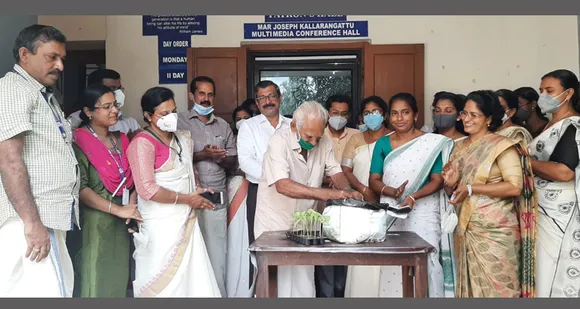 കുറവിലങ്ങാട് ദേവമാതാ കോളേജ് എൻഎസ്എസ് യൂണിറ്റ്, കോഴ കൃഷി ഭവൻ എന്നിവരുടെ നേതൃത്വത്തിൽ 'കലാലയത്തിൽ ഒരു കൃഷിത്തോട്ടം' പദ്ധതി ആരംഭിച്ചു