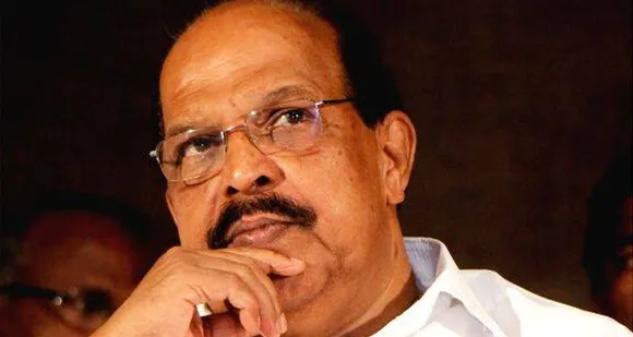 അമ്പലപ്പുഴയിലെ പ്രചാരണ വീഴ്ചയില്‍ ജി സുധാകരനെതിരായ നടപടി താക്കീതില്‍ ഒതുങ്ങുമോ ? സുധാകരനെതിരായ നടപടി ഇന്നു ചേരുന്ന സംസ്ഥാന സെക്രട്ടറിയേറ്റ് തീരുമാനിക്കും ! എച്ച് സലാമിന്റെ വിജയം ഉറപ്പിക്കുന്നതിനാവശ്യമായ പ്രചാരണം നടത്തുന്നതില്‍ സുധാകരന് വീഴ്ച വരുത്തിയെന്നാണ് അന്വേഷണ കമ്മീഷന്റെ കണ്ടെത്തല്‍. റിപ്പോര്‍ട്ട് സംസ്ഥാന സമിതിയില്‍ സമര്‍പ്പിച്ചു; നടപടി ഏതു വേണമെന്ന് റിപ്പോര്‍ട്ടിലില്ല. സുധാകരന്‍ നടത്തിയത് ഗുരുതരമായ കുറ്റമെന്നും റിപ്പോര്‍ട്ട്