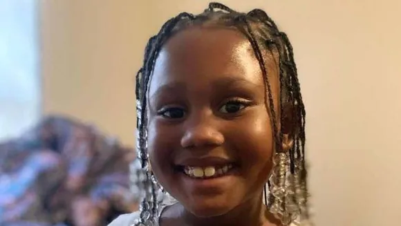 ബ്ലാക്ക് ലൈവ്‌സ് മാറ്റര്‍ ടീഷര്‍ട്ട് ധരിച്ച കുട്ടിയെ ഡേ കെയറില്‍ നിന്നു പുറത്താക്കി