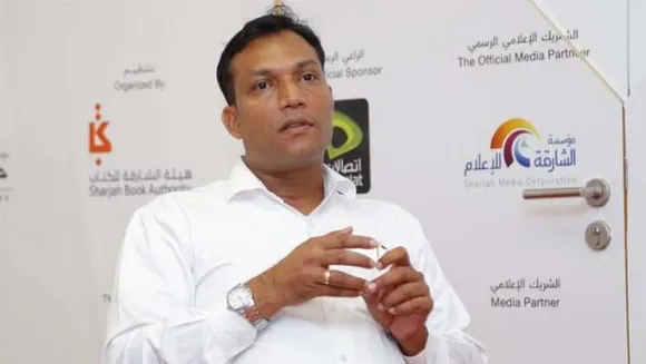 മതിലുകൾ