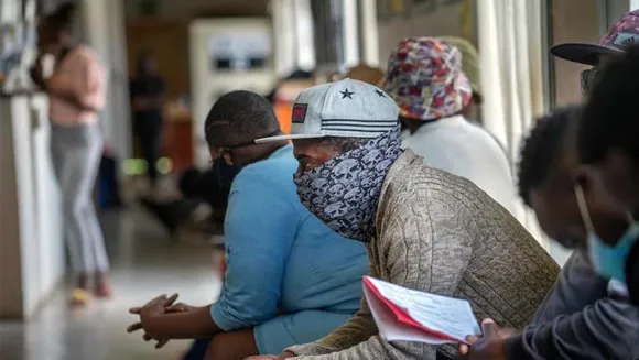 ആദ്യത്തെ കോവിഡ്-19 വാക്സിനുകൾ വർഷാവസാനത്തോടെ നൽകുമെന്ന് മോഡേണ