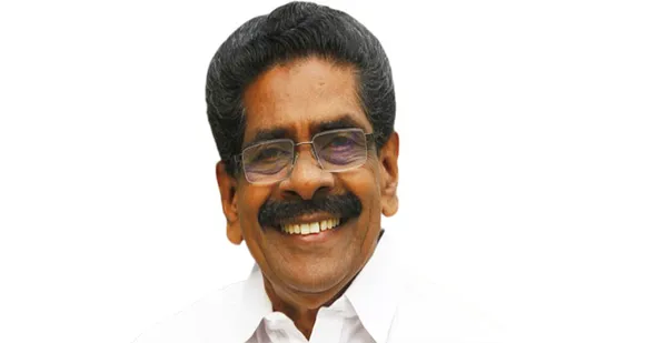 കൊയിലാണ്ടിക്ക് വണ്ടികയറാനൊരുങ്ങി മുല്ലപ്പള്ളി ! നിയമസഭാ സീറ്റില്‍ കെപിസിസി പ്രസിഡന്റ് മത്സരിക്കുക കൊയിലാണ്ടി സീറ്റില്‍... മുല്ലപ്പള്ളി മത്സരിച്ചാല്‍ കൊയിലാണ്ടി പിടിക്കാനാകുമെന്നു കോണ്‍ഗ്രസ്. പ്രാദേശിക നേതാക്കള്‍ക്കും എതിര്‍പ്പില്ലെന്നു സൂചന. കെപിസിസി പ്രസിഡന്റ് പദവി ഒഴിഞ്ഞിട്ട് മത്സരിച്ചാല്‍ മതിയെന്ന വാദവും ശക്തം...