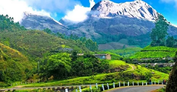 ഇടുക്കി മരടിന്റെ വഴിയില്‍