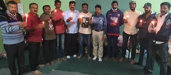 കാർഷിക നിയമഭേദഗതികൾക്കെതിരെ നടക്കുന്ന കർഷക സമരത്തിന് പിന്തുണയുമായി നവയുഗം "സമരജ്വാല" തെളിയിച്ചു.