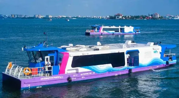 കൊച്ചി വാട്ടർ മെട്രോ; വൈറ്റില – കാക്കനാട് റൂട്ടിലെ സർവീസിന് ഇന്ന് തുടക്കം