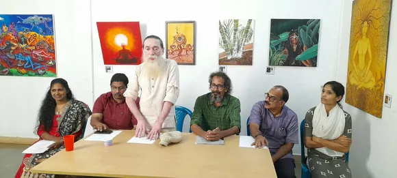 കേരള ചിത്രകലാ പരിഷത്ത് പാലക്കാട് ജില്ലാ ഘടകം സംഘടിപ്പിക്കുന്ന 'വർണ്ണനിലാവ് ' ചിത്രപ്രദർശനം ആരംഭിച്ചു