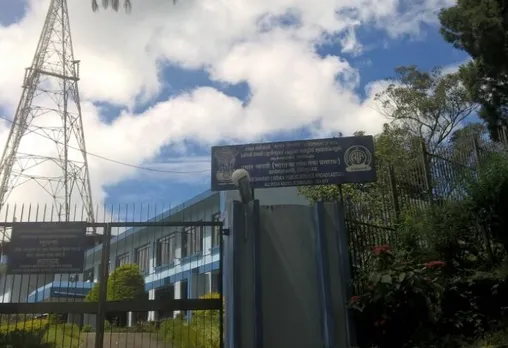 ആകാശവാണി ദേവികുളം സാഹിത്യ സൃഷ്ടികള്‍ ക്ഷണിച്ചു