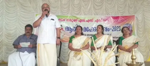 പാലക്കാട് താലൂക്ക് എൻ.എസ്.എസ് വനിതയൂണിയൻ ആതിര മഹോത്സവം നടത്തി