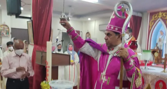 ഡല്‍ഹി സൗത്ത് എക്സ്റ്റൻഷൻ മദർ തെരേസ ഇടവകയിൽ ദുഖ:ശനി തിരുക്കര്‍മ്മങ്ങള്‍ നടത്തി