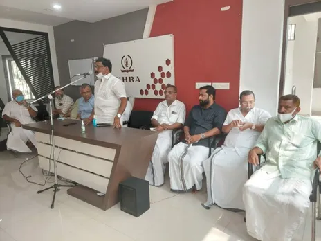 കേരള ഹോട്ടൽ & റെസ്റ്റോറന്റ് അസോസിയേഷൻ മുൻ സംസ്ഥാന കമ്മിറ്റിയംഗവും മുൻ മലപ്പുറം ജില്ലാ പ്രസിഡന്റുമായിരുന്ന മമ്മുണ്ണി മങ്കടയുടെ ആകസ്മിക നിര്യാണത്തിൽ കെഎച്ച്ആർഎ അനുശോചിച്ചു