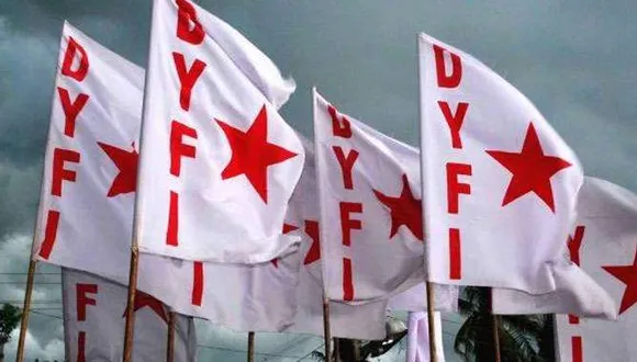 'ചെ​ത്തു​കാ​ര​ന്‍റെ മ​ക​ന്‍' പ​രാ​മ​ര്‍​ശം: കോ​ണ്‍​ഗ്ര​സി​ന്‍റെ സം​ഘ​പ​രി​വാ​ര്‍ മ​ന​സി​ന്‍റെ തെ​ളി​വെന്ന് ഡി​വൈ​എ​ഫ്‌​ഐ