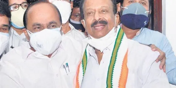 നേതാക്കള്‍ സ്വന്തമായി ഫ്‌ലക്‌സ് വയ്ക്കുന്നത് നിരോധിച്ച് കോണ്‍ഗ്രസ്; പാര്‍ട്ടി കേഡര്‍മാര്‍ക്ക് ഇന്‍സന്റീവ് നല്‍കണമെന്നും മാര്‍ഗരേഖ