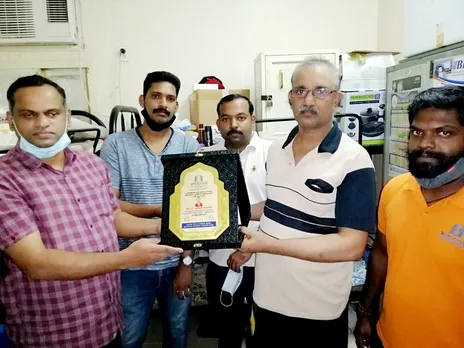 വെസ്കോസ മലയാളി അസോസിയേഷൻ   യാത്രയയ്പ്പ് നല്‍കി.