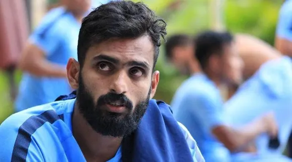 കേരള ബ്ലാസ്റ്റേഴ്‌സിന്റെ ആരാധകക്കൂട്ടായ്മയായ മഞ്ഞപ്പടയ്‌ക്കെതിരെ  സി കെ വിനീത്...ബോള്‍ ബോയിയെ അസഭ്യം പറഞ്ഞുവെന്ന് വ്യാജപ്രചാരണം...ബ്‌ളാസ്റ്റേഴ്‌സ് വിട്ടത് സ്വന്തം ഇഷ്ടപ്രകാരമല്ല... കരിയര്‍ നശിപ്പിക്കാന്‍ നീക്കമെന്നും സി കെ വിനീത്