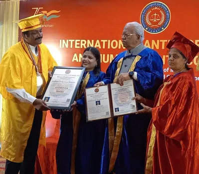 ചെന്നൈയിൽ മലയാളി തിളക്കമായി മജീഷ്യൻ ആനന്ദ് മേഴത്തൂരിന് ഹോണററി ഡോക്ടറേറ്റ് സമ്മാനിച്ചു