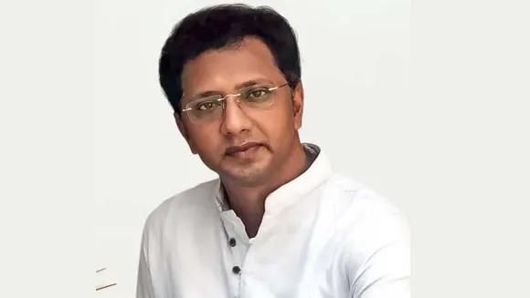 ബന്ന ചേന്ദമംഗല്ലൂരിന് ഔട്ട്‌സ്റ്റാന്റിംഗ് പ്രസന്റര്‍ അവാര്‍ഡ്