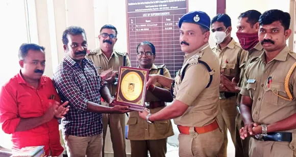 പാലക്കാട് ജില്ലാ ജയിലിലെ ഹരിതവത്കരണ പ്രവർത്തനങ്ങൾക്ക് കേരള പ്രകൃതി സംരക്ഷണ സംഘത്തിന്റെ ആദരവ്
