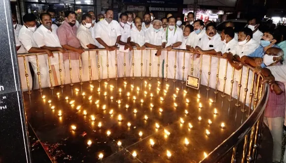 നരേന്ദ്രമോദി നീറോ ചക്രവർത്തിയെപ്പോലെ പെരുമാറുന്നു : മോൻസ് ജോസഫ്