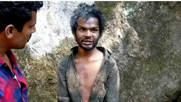 മധുവിന്‍റെ അമ്മയും സഹോദരിയും പ്രതീക്ഷച്ചത്ര വലിയ ശിക്ഷ പ്രതികള്‍ക്കു കിട്ടിയില്ലെങ്കിലും പ്രധാന പ്രതികള്‍ക്ക് ഏഴു വര്‍ഷം ശിക്ഷയും പിഴയും വിധിക്കാന്‍ കോടതിക്കു കഴിഞ്ഞതു കേരള സമൂഹത്തിന്‍റെ തന്നെ വലിയ വിജയമാണ്; മധുവിന്‍റെ അമ്മ മല്ലിയുടെയും സഹോദരി സരസുവിന്‍റെയും നിരന്തര പോരാട്ടത്തിന്‍റെ ഫലം തന്നെയാണ് ഈ വിധി ! ഒപ്പം കേരള സമൂഹത്തിന്‍റെയും മാധ്യമ ലോകത്തിന്‍റെയും ജാഗ്രതയും-മുഖപ്രസംഗത്തില്‍ ജേക്കബ് ജോര്‍ജ്‌