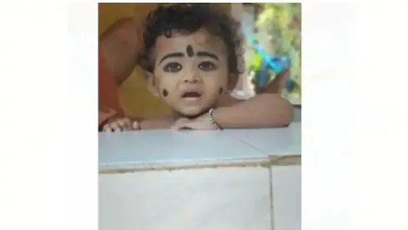 ശ്വാസകോശത്തിൽ വണ്ട് കുടുങ്ങി ഒന്നര വയസുകാരന് ദാരുണാന്ത്യം: വണ്ടിനെ കണ്ടെത്തിയത് പോസ്റ്റുമോർട്ടത്തിനിടെ