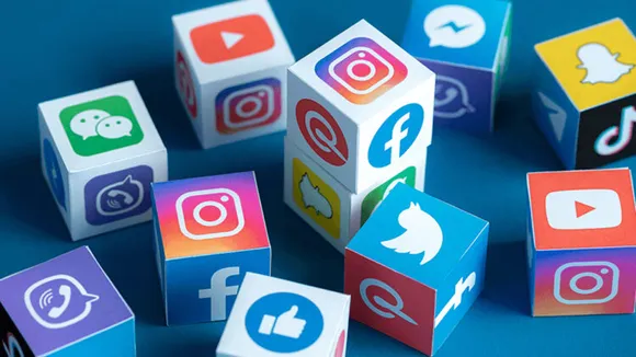 മുന്നറിയിപ്പില്ലാതെ അക്കൗണ്ട് റദ്ദാക്കിയാൽ നടപടി: ഉള്ളടക്കം നീക്കം ചെയ്യാനുള്ള അവകാശമേ സോഷ്യൽ മീഡിയയ്‌ക്കുള്ളൂ എന്ന് കേന്ദ്രസർക്കാർ