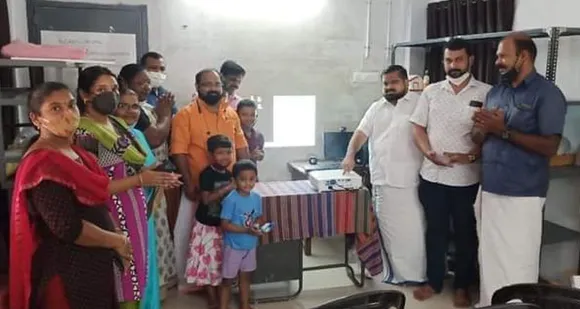 മുത്തോലി പഞ്ചായത്തിലെ ആദ്യത്തെ സ്മാർട്ട് ക്ലാസ്സ് ആയി കടപ്പാട്ടൂർ അങ്കനവാടി