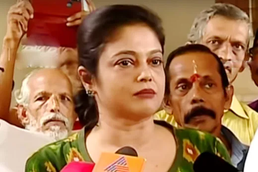 ലഹരിക്കെതിരേ ബോധവത്കരണവുമായി വീടുകള്‍ കയറി മഞ്ജു പിള്ള