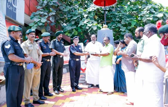 കല്ലറ നിവാസികളായ യുദ്ധത്തിൽ മരണമടഞ്ഞ ധീര ജാവന്മാരുടെ കുടുംബാംഗങ്ങൾക്ക് പ്രധാന മന്ത്രിയുടെ ആദരവ് കൈമാറി