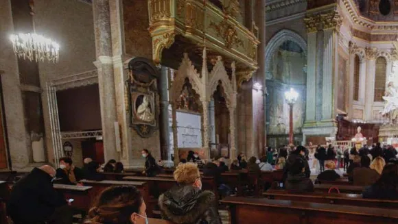 കോവിഡിനെ നിസ്സാരവത്കരിച്ച പാസ്റ്ററുടെ മാതാപിതാക്കള്‍ കോവിഡ് ബാധിച്ചു മരിച്ചു