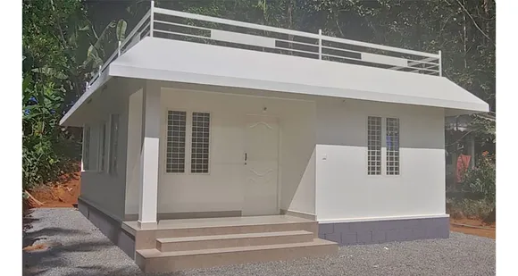 പാലാ ജനമൈത്രി പോലീസിൻ്റെ കൈത്താങ്ങിൽ അതുല്യ മോൾക്ക് ഒരുവീട്