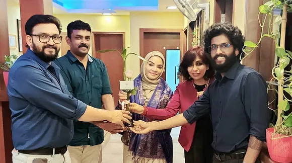 "മാ-ബഹ്‌റൈൻ”വനിതാ ദിനത്തിൽ ഹുസ്നിയ കരീമിയെ ആദരിച്ചു