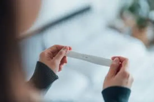 കുഞ്ഞിനായുള്ള തയ്യാറെടുപ്പിലാണെങ്കില്‍ പുരുഷന്മാരായാലും സ്ത്രീകളായാലും നിത്യജീവിതത്തില്‍ ശ്രദ്ധിക്കേണ്ട കാര്യങ്ങൾ എന്തൊക്കെയെന്ന് നോക്കാം..