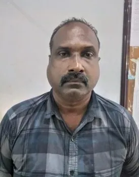 വഴിയരികില്‍ യുവാവിനെ തടഞ്ഞുനിര്‍ത്തി പണം കവര്‍ന്ന് ഒളിവില്‍പോയ നിരവധി ക്രിമിനൽ കേസുകളിലെ  പ്രതി അറസ്റ്റില്‍