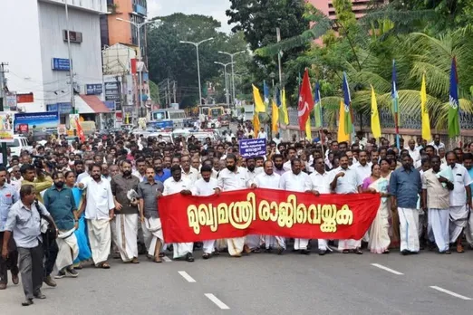 അന്നും ഇന്നും നടന്ന കാര്യങ്ങള്‍ തമ്മില്‍ ആനയും ആടുംപോലുള്ള അന്തരമാണുള്ളത്; അന്ന് മലപോലെ വന്ന ആരോപണങ്ങള്‍ എലിപോലെ പോയെങ്കില്‍ ഇന്ന് മലപോലെ വന്ന് കൊടിമുടി പോലെ വളരുകയാണ്; കണ്ണൂരില്‍ വച്ച് സിപിഎമ്മുകാര്‍ എറിഞ്ഞ കല്ല് മുഖ്യമന്ത്രിയുടെ നെറ്റിയിലും നെഞ്ചത്തുമാണ് കൊണ്ടത്; ഇന്ത്യയില്‍‍ ആദ്യമായി ഒരൂ മുഖ്യമന്ത്രിക്ക് ഐക്യരാഷ്ട്രസംഘടനയുടെ പൊതുജന സേവനത്തിനുള്ള അന്തര്‍‍ദേശീയ പുരസ്‌കാരം ജൂണ്‍ 28ന് ലഭിച്ചതോടെയാണ് സോളാര്‍‍ സമരം വന്യവും മൃഗീയവുമായത്; എന്താണ് സോളാര്‍ കേസിന്റെ കാതല്‍‍?; പിടി ചാക്കോ എഴുതുന്നു