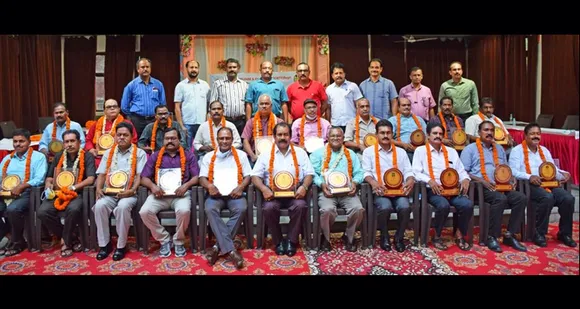 40 വർഷം ഡൽഹി പോലീസിൽ സേവനം അനുഷ്ഠിച്ച 24 മലയാളി പോലീസ് ഓഫീസർമാർക്ക് കൈരളിയുടെ യാത്ര അയപ്പ് നൽകി