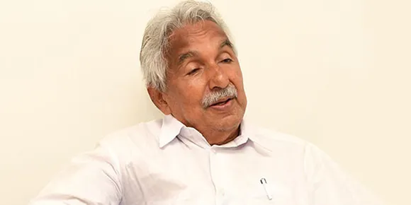 ഉമ്മന്‍ ചാണ്ടി കേരളത്തിന്റെ പൊതുസ്വത്താണ്; സംസ്ഥാന രാഷ്ട്രീയത്തില്‍ ഇന്ന് ഏറ്റവും തലയെടുപ്പുള്ള രാഷ്ട്രീയ നേതാവാണ് അദ്ദേഹം; എക്കാലത്തും ജനപ്രിയനായിരുന്ന നേതാവ് ! അങ്ങനെയുള്ള ഒരു നേതാവിന് ഏറ്റവും മികച്ച ആധുനിക ചികിത്സ തന്നെ ഉറപ്പാക്കണം; അത് സര്‍ക്കാര്‍ സ്വന്തം ഉത്തരവാദിത്തമായി എടുക്കണം, കോണ്‍ഗ്രസ് നേതൃത്വവും ഊര്‍ജിതമായി രംഗത്തിറങ്ങണം-മുഖപ്രസംഗത്തില്‍ ജേക്കബ് ജോര്‍ജ്‌