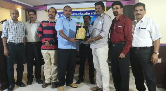 രാജേഷ് ചടയമംഗലത്തിന് നവയുഗം യാത്രയയപ്പ് നൽകി.