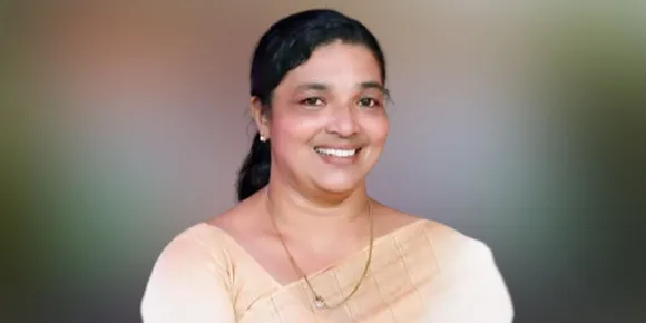 മരങ്ങാട്ടുപിള്ളിയിൽ ഉണ്ടായ വാഹനാപകടത്തിൽ മരണമടണഞ്ഞ കു​റ​വി​ല​ങ്ങാ​ട് പ​ക​ലോ​മ​റ്റം ഐ​ക്ക​ര​ത്താ​ഴ​ത്ത് സോ​ഫിയാമ്മ ബേ​ബിയുടെ സംസ്കാരം ഞായറാഴ്ച