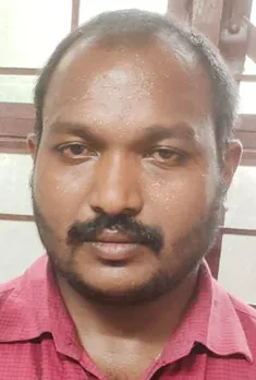 ലിഫ്റ്റ് നൽകാമെന്നു പറഞ്ഞ് യുവതിയെ ബൈക്കിൽ കൊണ്ടുപോയി കൂട്ടബലാത്സംഗം: പ്രതികള്‍ അറസ്റ്റില്‍